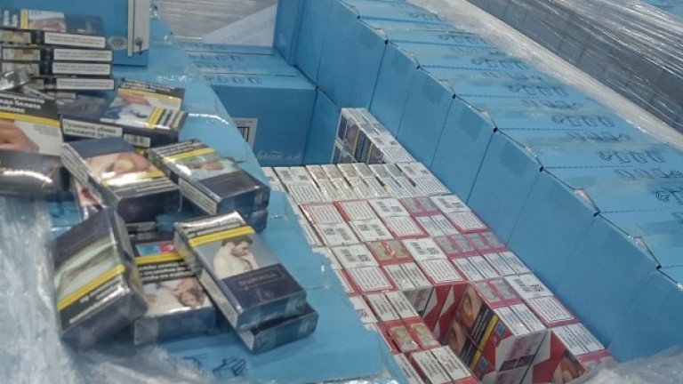 Снимка: Прокуратурата обвини турски гражданин за контрабанда на 10 920 кутии цигари през ГКПП Капитан Андреево