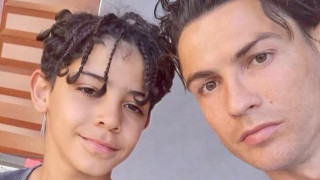 Звездата на Ал Насър и Португалия Кристиано Роналдо публикува