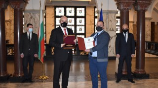 Главният прокурор Иван Гешев награди 24 ма прокурори следователи и служители