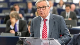 Юнкер настоя за независима отбрана на ЕС
