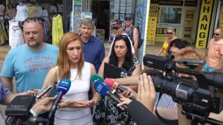 Ангелова провери 3 туроператора в Слънчев бряг