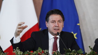Италианският премиер Джузепе Конте назначи двама нови министри в събота