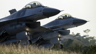 Украйна може да съхранява част от изтребителите F 16 които ще