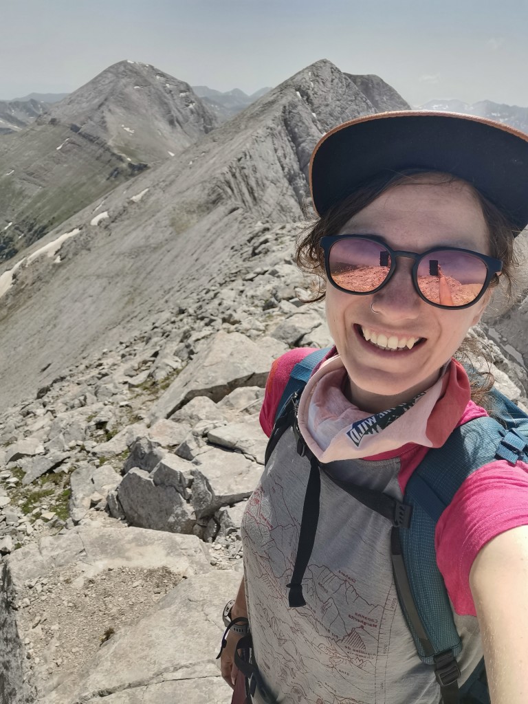 По време на соло прекосяване на планинския маршрут Е4