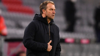 Треньорът на Байерн Мюнхен Ханзи Флик даде пресконференция преди утрешното