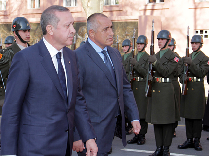 ВМРО бесни след телефонен разговор между Ердоган и Борисов 