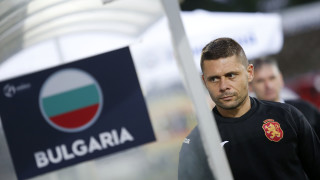 Нови трудни 45 минути за футболна България при визита в