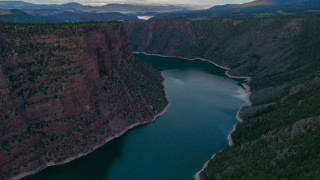 Реките сa източник на вода на храна на препитание на живот