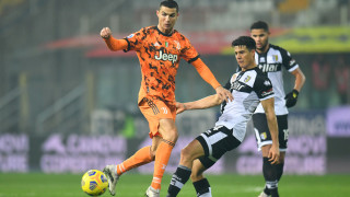 Ювентус разгроми Парма и приближава върха 