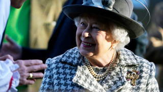 Британската кралица Елизабет II насърчава гражданите да се ваксинират срещу COVID 19