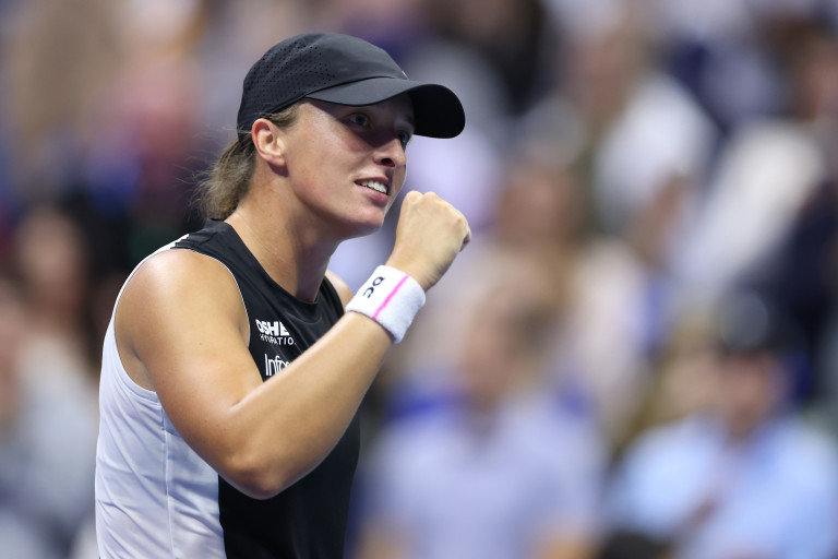 Ига Швьонтек