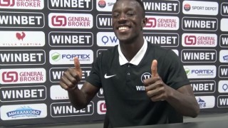 Едно от новите попълнения на Локомотив Пловдив Пиер Зебли