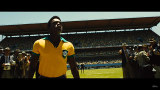 Едсон Арантес до Насименто или както е по известен във футболните