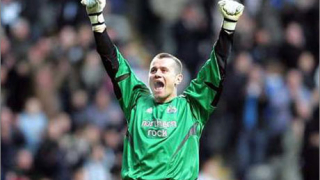 Павел Сърничек подписа с Нюкасъл