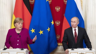Руският президент Владимир Путин и германският канцлер Ангела Меркел изразиха
