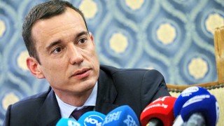 Не виждам как мога да дам това което протестиращите искат