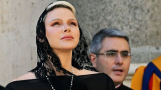 Принцеса Шарлийн и една среща с папата