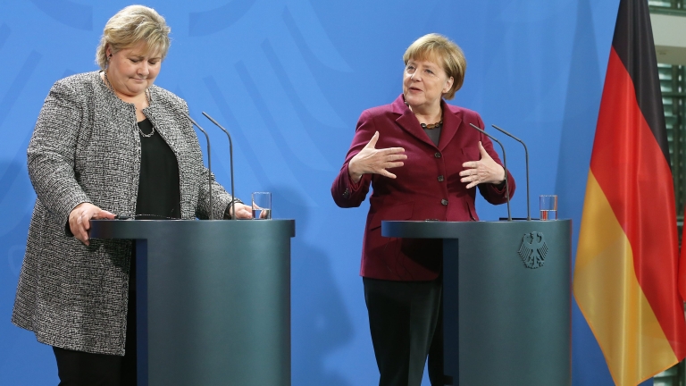 Меркел предупреди за възможни руски кибератаки в Германия 
