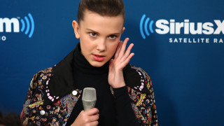 Актрисата Мили Боби Браун разкри че е напълно глуха с