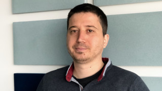 Как да наемем правилния човек как да го мотивираме и