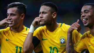 Бразилският полузащитник Филипе Коутиньо премина в състава на шампиона на