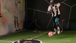 Пол Погба публикува в социалните мрежи своя тренировка на закрито