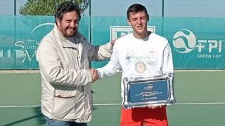 Тенисистът ни Александър Лазаров е доволен от участието си на