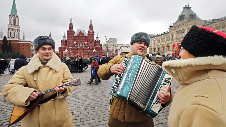 Руснаците все по-големи оптимисти, все по-доволни от живота си
