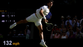 Защитаващият титлата си Карлос Алкарас се представи на приливи и