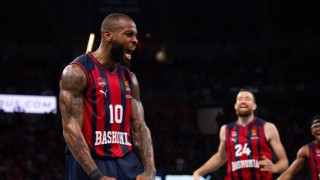 Националът на България Коди Милър Макинтайър записа името си със златни букви