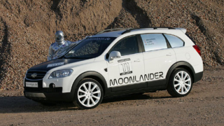 Chevrolet Captiva Moonlander – да стъпиш на Луната (галерия)