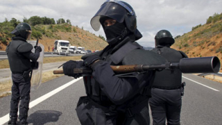 7 души са ранени при сблъсъци между миньори и полиция в Испания