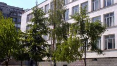 251 училища у нас започват учебната година с нови директори