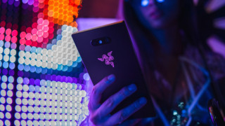 Razer Phone 2 е тук и буди страхопочитание