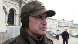 Сидеров обвини и Първанов, саботирал митинга им