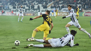 Поредна лоша новина застигна треньорския щаб на Ботев Пловдив съобщава