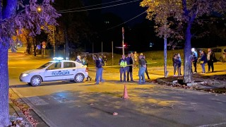 Кола удари две деца на улица в казанлъшко село