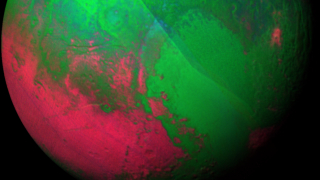 NASA публикува „коледен портрет” на Плутон