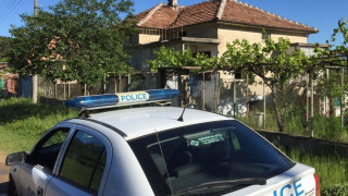Задържаха двама души за двойното убийство и палеж в село Богданчовци