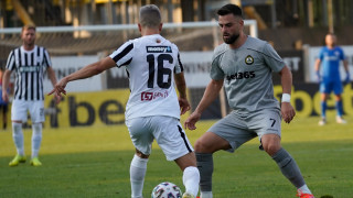 Бъдещето на бразилския плеймейкър на Локомотив Пловдив Лукас Салинас е