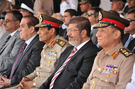 Военните в Египет: Конституционният ред е под заплаха