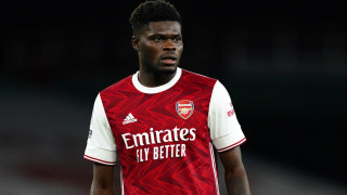 Бившият полузащитник на Арсенал Томас Партей бе освободен под условна