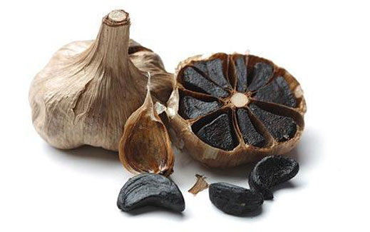 Черен чесън – същият вкус, но без лош дъх