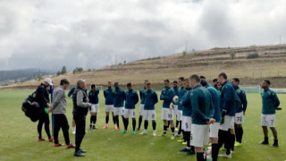 Отборът на Черно море продължава седмицата с двуразови тренировки И