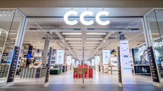 Полската група зад магазините CCC и онлайн търговеца Modivo отново на печалба, планира разширение на бизнеса си