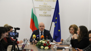 Министерство на туризма пуска ДАНС, МВР и КПКОНПИ да следят как плажовете се отдават под наем