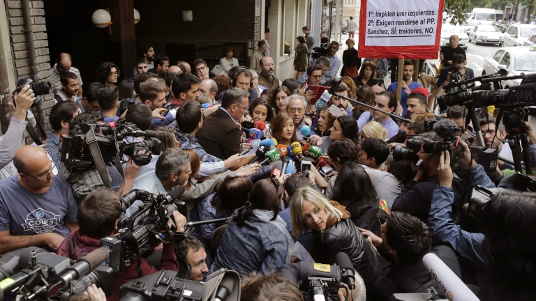 Бунт в Испанската социалистическа партия