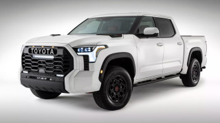 Популярният пикап Toyota Tundra става хибрид