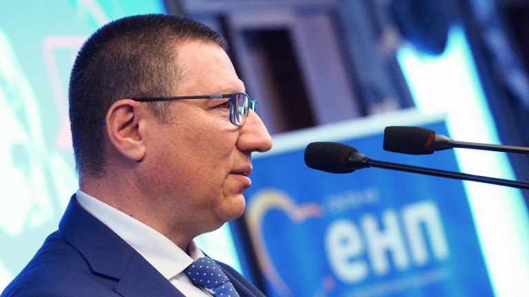 Сарафов: Над 300 лица са предадени на съд за насилие над животни в последните години