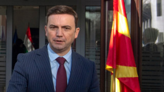 Северна Македония е в постоянна комуникация с Франция и България